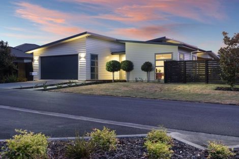 Photo of property in 63 Benmore Crescent, Pyes Pa, Tauranga, 3112
