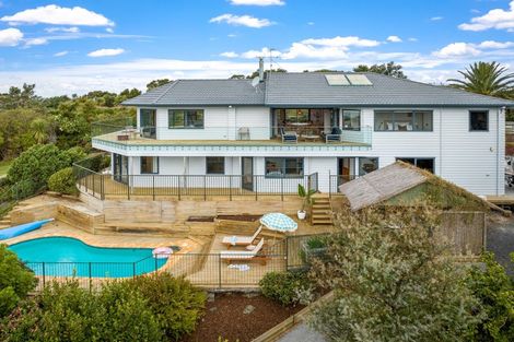 Photo of property in 2 Kauri Drive, Sandspit, Warkworth, 0982