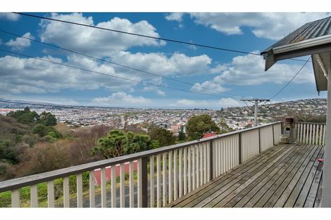 Photo of property in 74 Barnes Drive, Caversham, Dunedin, 9011