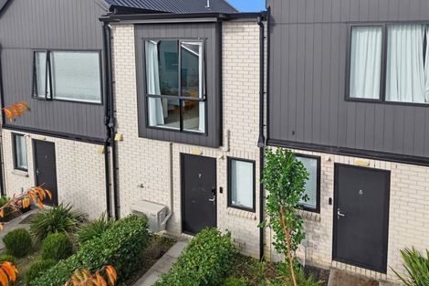 Photo of property in 7 Wharara Lane, Massey, Auckland, 0614