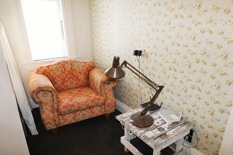 Photo of property in 16 Dalefield Road, Carterton, 5713