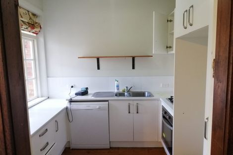 Photo of property in 18 Links Road, New Lynn, Auckland, 0600