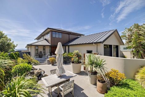 Photo of property in 17 Shaw Road, Waihi Beach, 3611