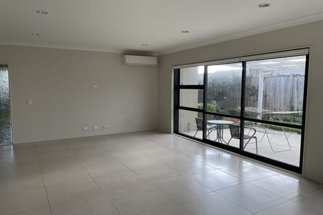 Photo of property in 35 Kuhanui Drive, Karaka, Papakura, 2113
