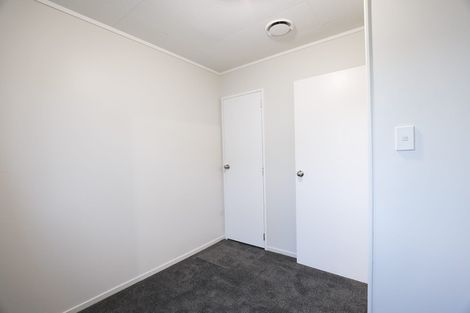 Photo of property in 6 Balwyn Place, Clendon Park, Auckland, 2103