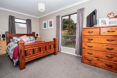 Photo of property in 27 Pelorus Street, Glenview, Hamilton, 3206