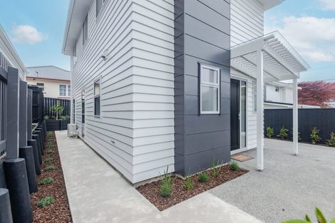Photo of property in 27b Ranui Terrace, Tawa, Wellington, 5028