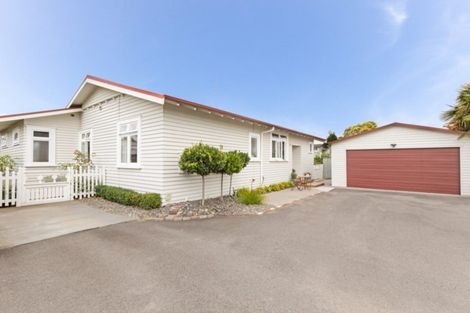 Photo of property in 28 Burns Street, Leamington, Cambridge, 3432