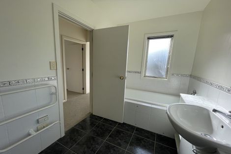 Photo of property in 1 Widdison Place, Albany, Auckland, 0632