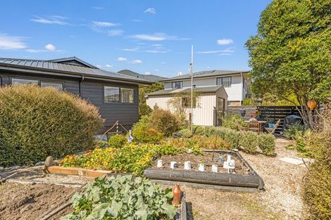 Photo of property in 15 Ranui Street, Waikawa, Picton, 7220