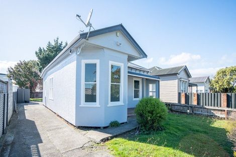 Photo of property in 35 West Street, West End, Palmerston North, 4412