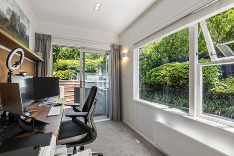 Photo of property in 2 Manurere Avenue, Takapuna, Auckland, 0622