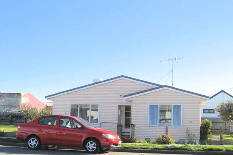 Photo of property in 1 Aotaki Street, Otaki, 5512
