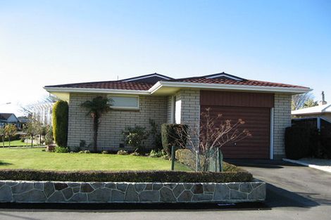 Photo of property in 24 Templetons Road, Hillmorton, Christchurch, 8025