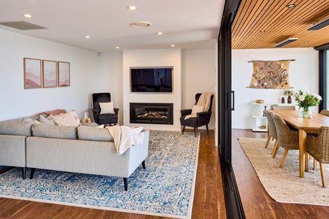 Photo of property in 44a Moana Street, Otaki Beach, Otaki, 5512