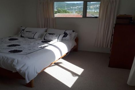 Photo of property in 1b Bould Street, Johnsonville, Wellington, 6037