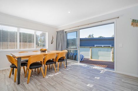 Photo of property in 10 Oceanair Drive, Pauanui, Hikuai, 3579