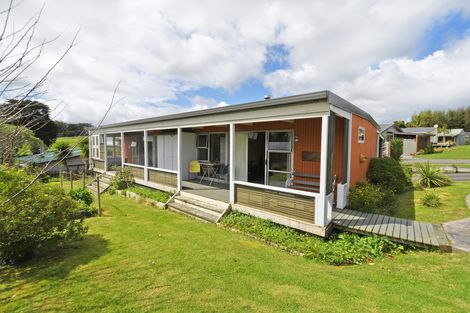 Photo of property in 40 Marshall Road, Kaiwaka, 0573