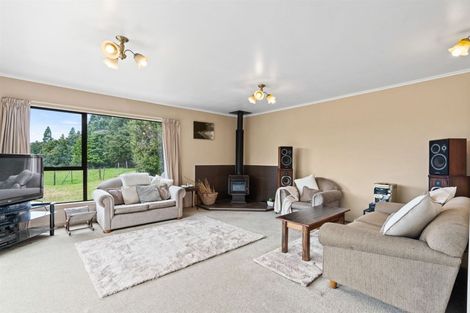 Photo of property in Kaiwaka-mangawhai Road, Mangawhai, 0573
