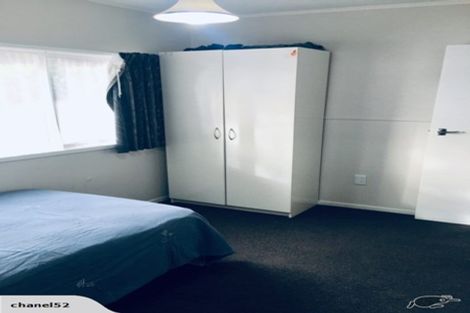 Photo of property in 2/27 Salem Place, Torbay, Auckland, 0630