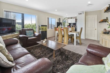 Photo of property in 1/173 Wellington Street, Howick, Auckland, 2014