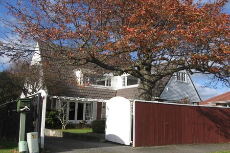 Photo of property in 80 Wai-iti Crescent, Woburn, Lower Hutt, 5010