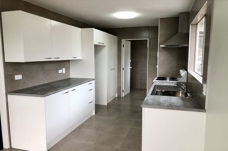 Photo of property in 1/7 Classic Grove, Bayview, Auckland, 0629