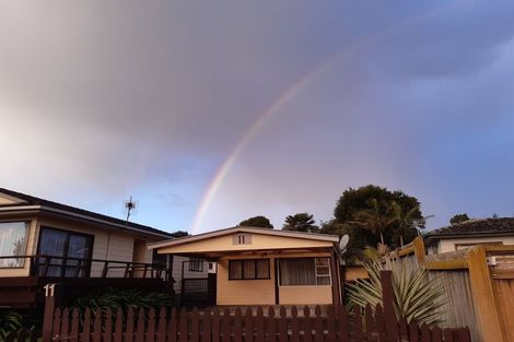 Photo of property in 11 Lyren Place, Half Moon Bay, Auckland, 2012