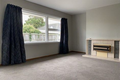 Photo of property in 2/11 Maxwell Street, Riccarton, Christchurch, 8041