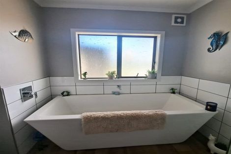 Photo of property in 50 Chaucer Street, Milton, 9220