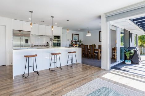 Photo of property in 35 Banks Boulevard, Whitby, Porirua, 5024