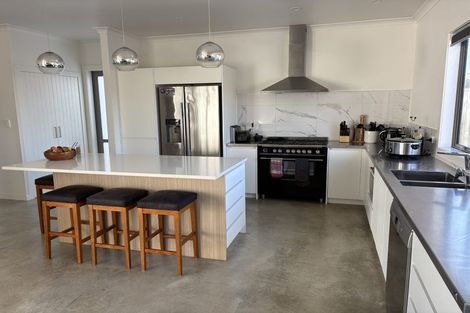 Photo of property in 12c Broadway Street, Martinborough, 5711