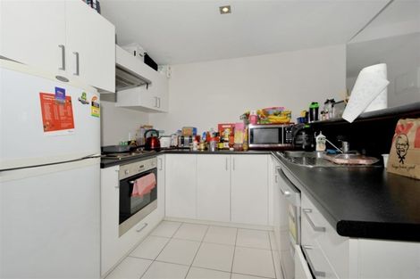 Photo of property in 4/14 Brougham Street, Addington, Christchurch, 8024