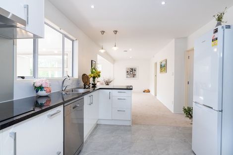 Photo of property in 68 Willis Road, Papakura, 2110