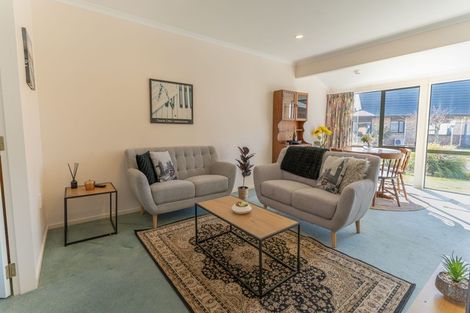 Photo of property in Redwood Village, 36/42 Main Road, Tawa, Wellington, 5028