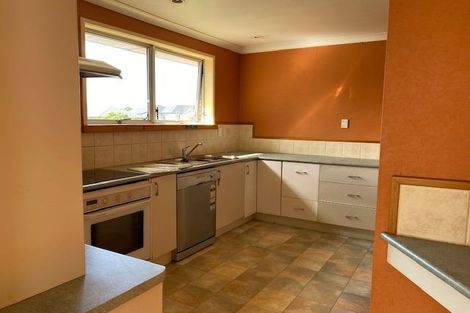 Photo of property in 5 The Crest, Sunnyhills, Auckland, 2010