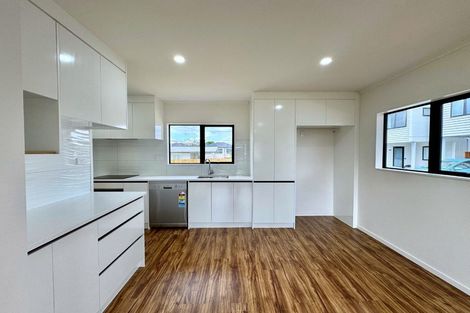 Photo of property in 70 Mahia Road, Manurewa, Auckland, 2102
