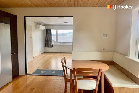 Photo of property in 15 Porterfield Street, Macandrew Bay, Dunedin, 9014