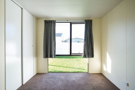 Photo of property in 96 Parrs Cross Road, Henderson, Auckland, 0612