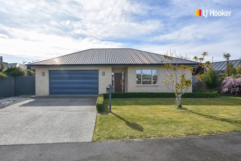 Photo of property in 16 Showgate Crescent, Mosgiel, 9024