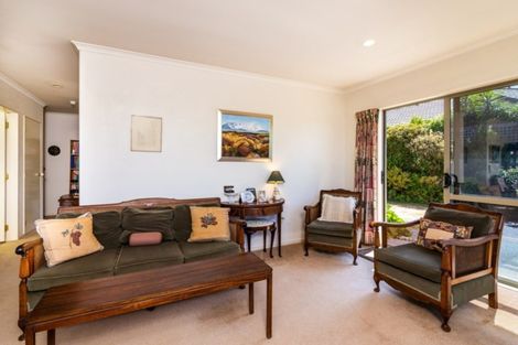 Photo of property in 34 Lakeridge Close, Rangatira Park, Taupo, 3330