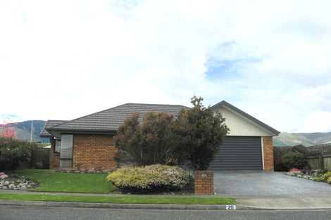 Photo of property in 25 Tyree Drive, Stoke, Nelson, 7011