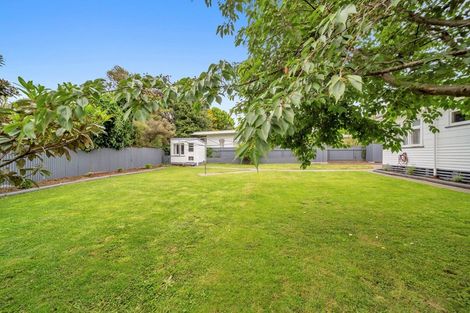 Photo of property in 4 Goodson Place, Hawera, 4610