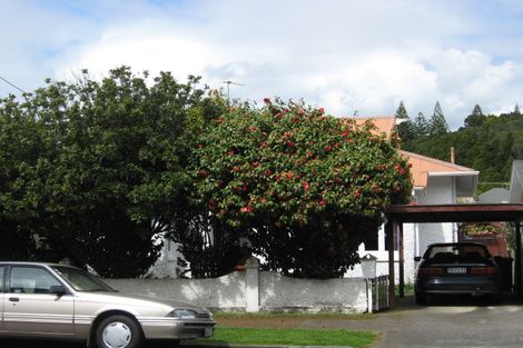 Photo of property in 42 Pendarves Street, New Plymouth, 4310