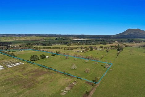 Photo of property in 108 Kawerau Road, Putauaki, Whakatane, 3192