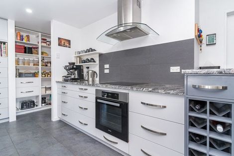 Photo of property in 16 Matukituki Crescent, Twizel, 7901