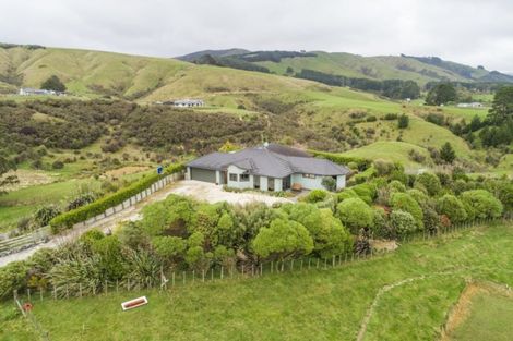 Photo of property in 16 Shere Lane, Linton, Palmerston North, 4472