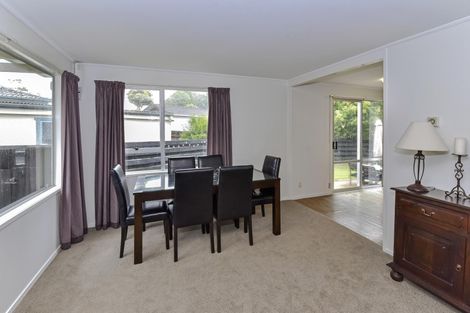 Photo of property in 4 Lipton Grove, Opaheke, Papakura, 2113