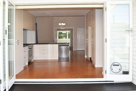 Photo of property in 28 Wairere Avenue, Mount Albert, Auckland, 1025