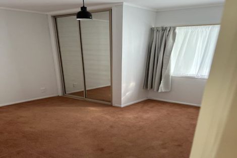 Photo of property in 1/15 Micawber Place, Mellons Bay, Auckland, 2014